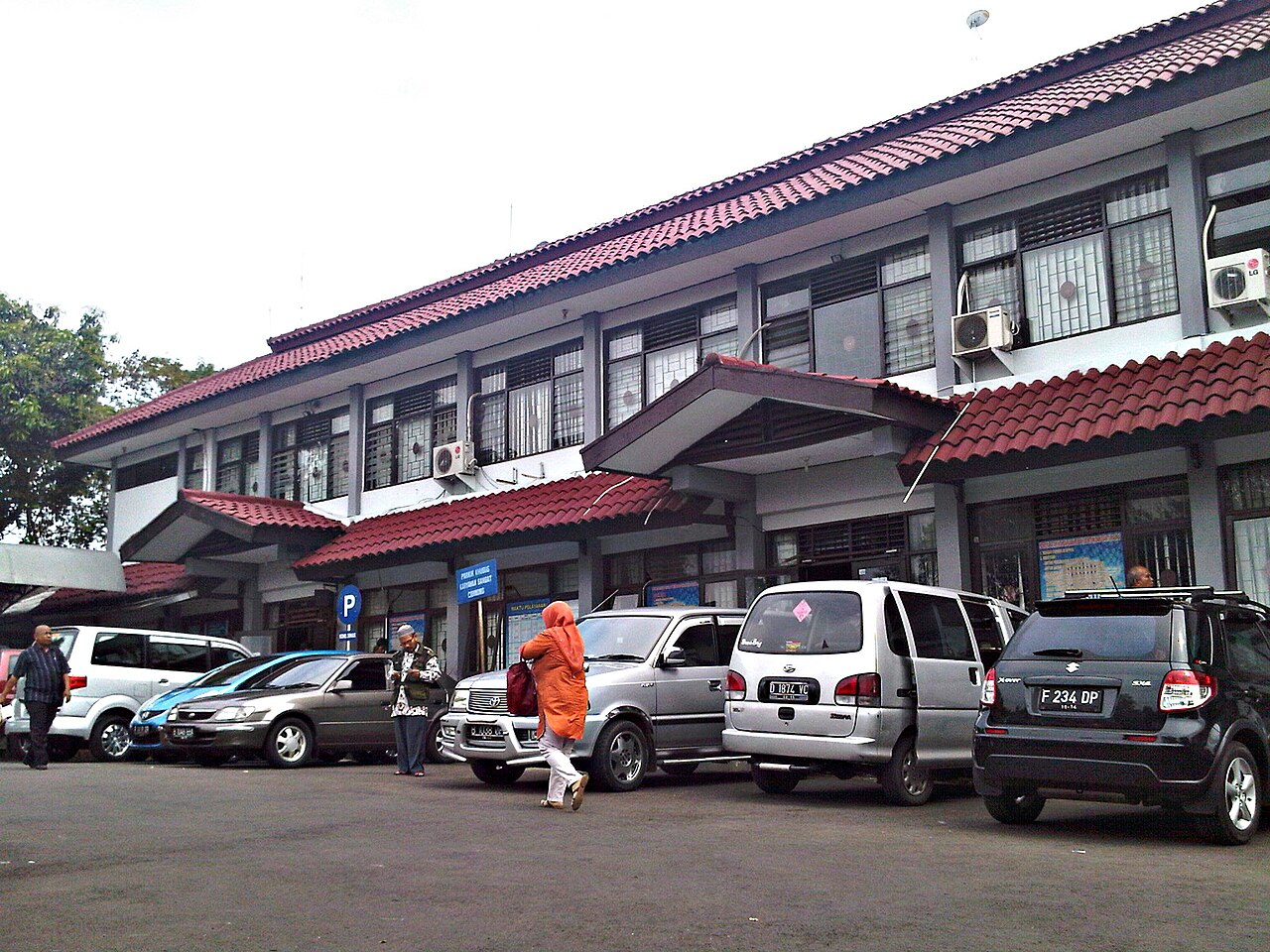 Petugas SAMSAT bondowoso barat